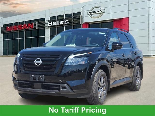new 2025 Nissan Pathfinder car, priced at $36,745