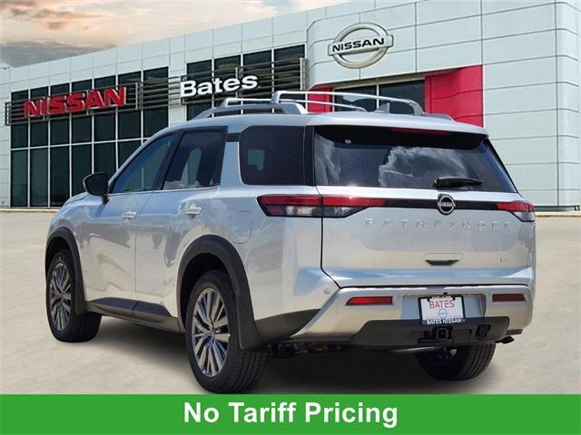 new 2025 Nissan Pathfinder car, priced at $44,702