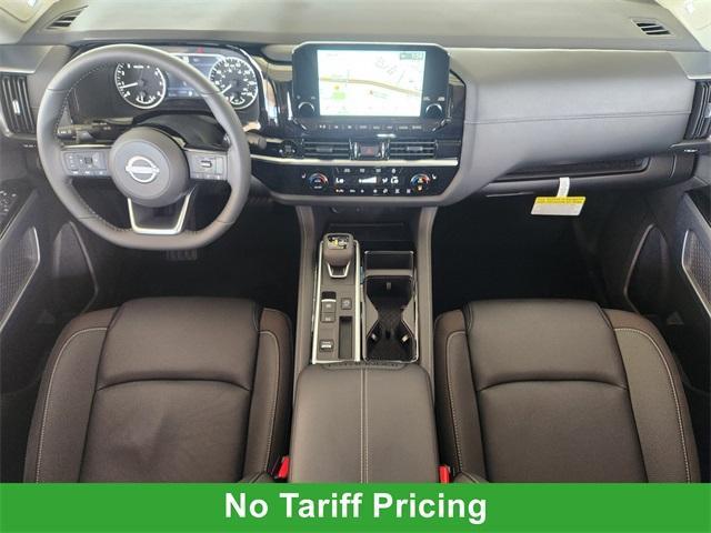 new 2025 Nissan Pathfinder car, priced at $44,702