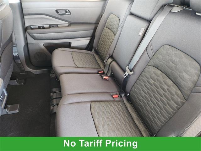 new 2025 Nissan Pathfinder car, priced at $39,353