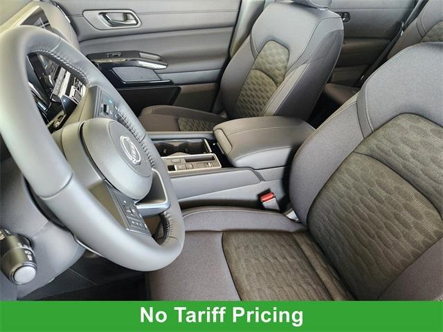 new 2025 Nissan Pathfinder car, priced at $39,353