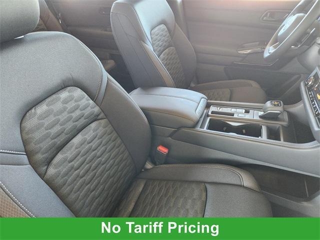 new 2025 Nissan Pathfinder car, priced at $36,406