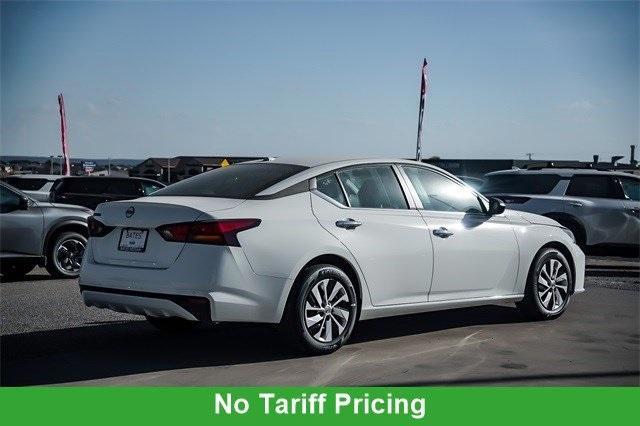 new 2025 Nissan Altima car, priced at $25,952