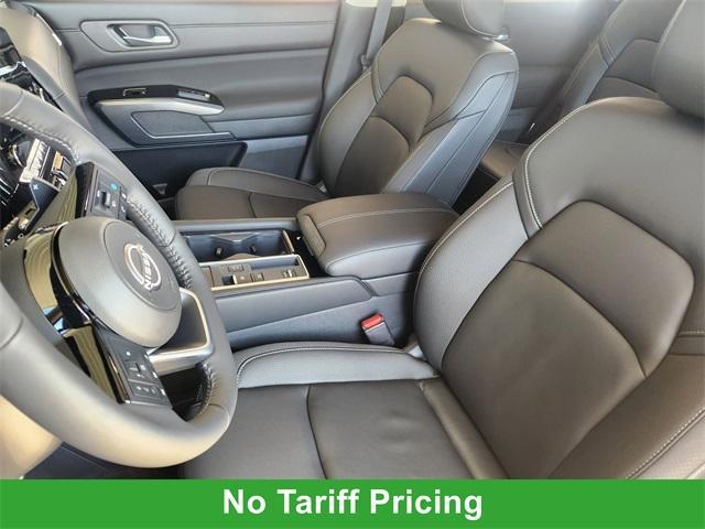 new 2025 Nissan Pathfinder car, priced at $41,891