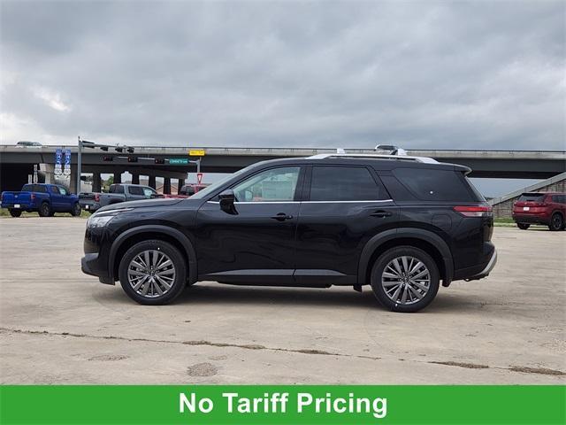new 2025 Nissan Pathfinder car, priced at $43,802