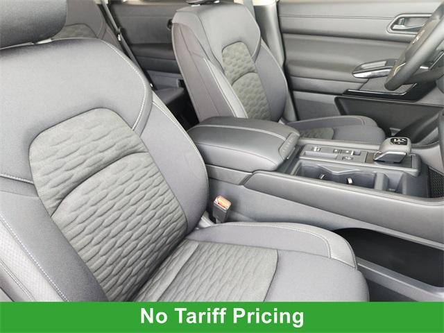 new 2025 Nissan Pathfinder car, priced at $31,058