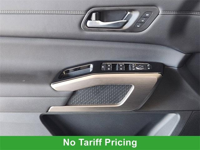 new 2025 Nissan Pathfinder car, priced at $49,336