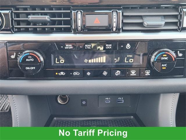 new 2025 Nissan Pathfinder car, priced at $37,361