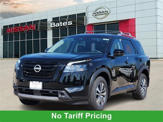 new 2025 Nissan Pathfinder car, priced at $37,361