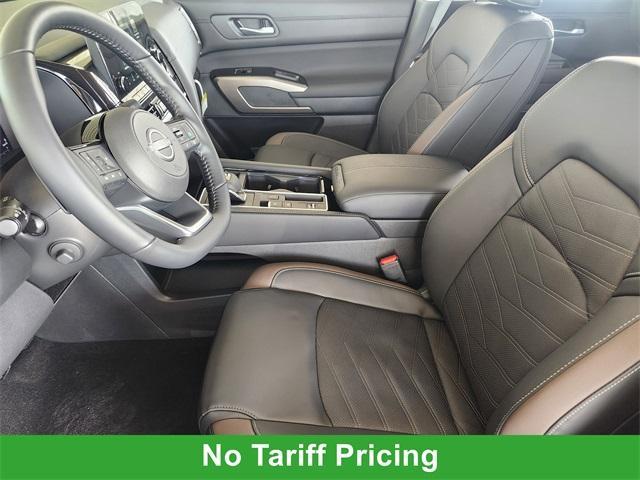 new 2025 Nissan Pathfinder car, priced at $49,853