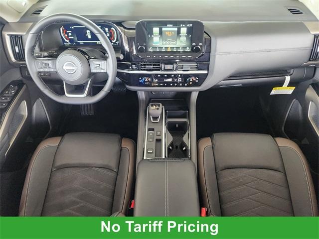 new 2025 Nissan Pathfinder car, priced at $49,853