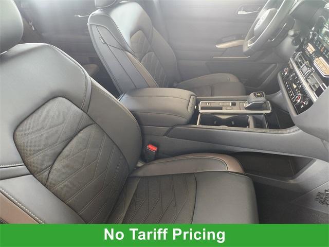 new 2025 Nissan Pathfinder car, priced at $49,853