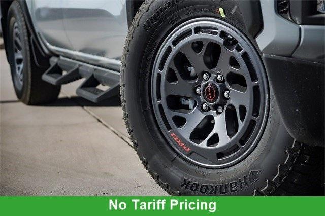 new 2025 Nissan Frontier car, priced at $39,673