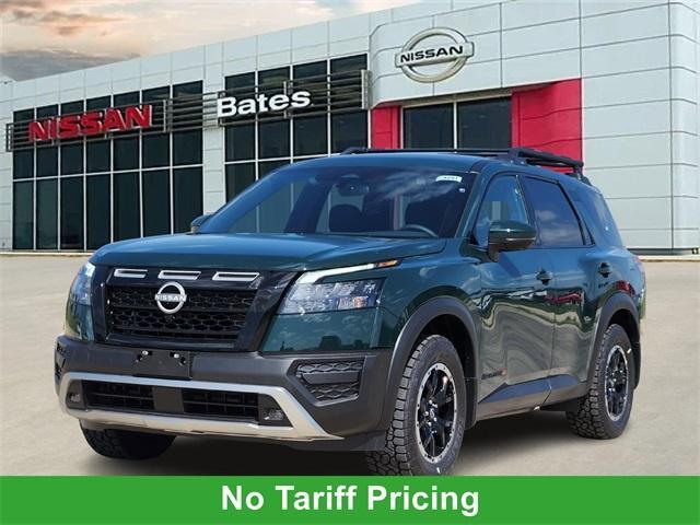 new 2025 Nissan Pathfinder car, priced at $43,715