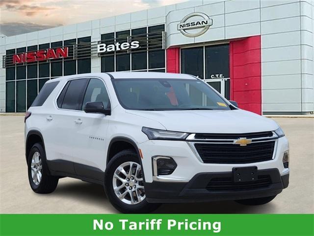 used 2022 Chevrolet Traverse car, priced at $25,999