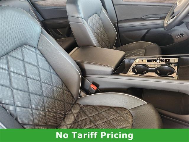 used 2024 Volkswagen Atlas car, priced at $44,308