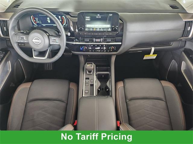 new 2025 Nissan Pathfinder car, priced at $48,913