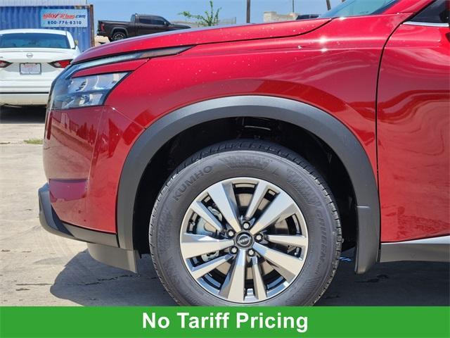 new 2025 Nissan Pathfinder car, priced at $42,685