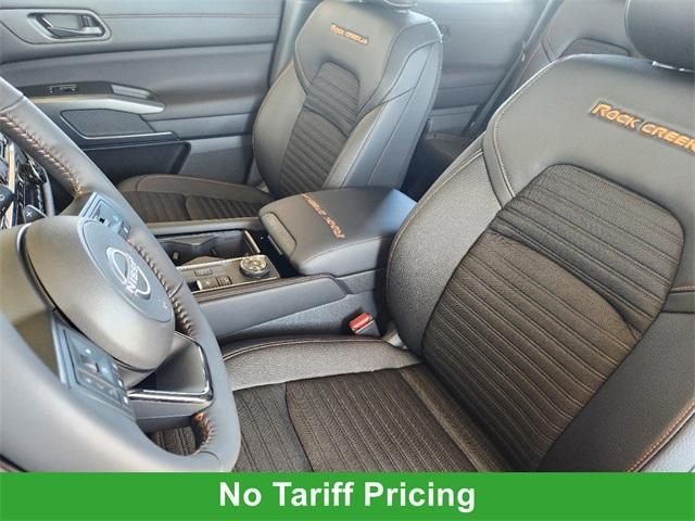 new 2025 Nissan Pathfinder car, priced at $43,929