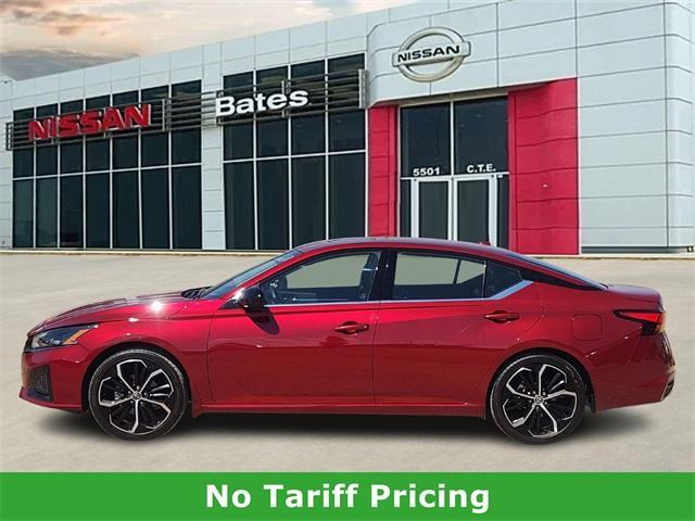 used 2025 Nissan Altima car, priced at $26,995