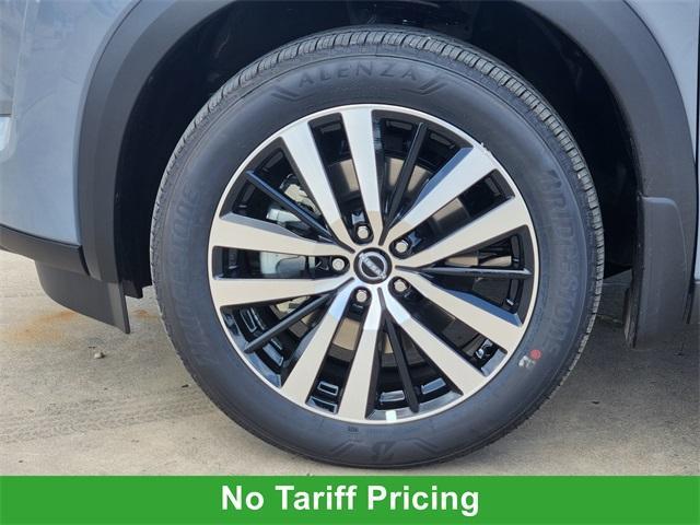 new 2025 Nissan Pathfinder car, priced at $49,853