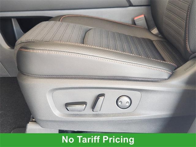 new 2025 Nissan Pathfinder car, priced at $39,763