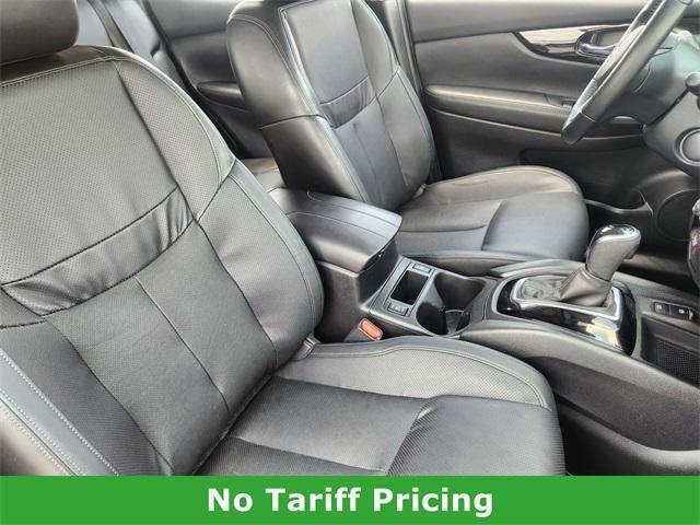 used 2022 Nissan Rogue Sport car, priced at $22,222