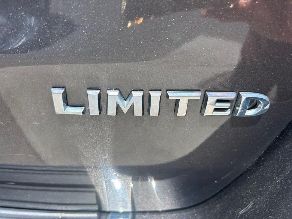 used 2021 Jeep Grand Cherokee car, priced at $28,995