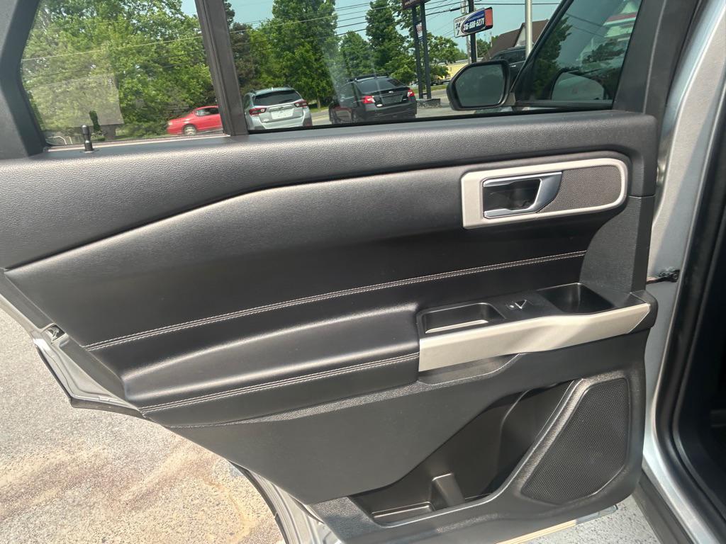 used 2022 Ford Explorer car, priced at $30,995