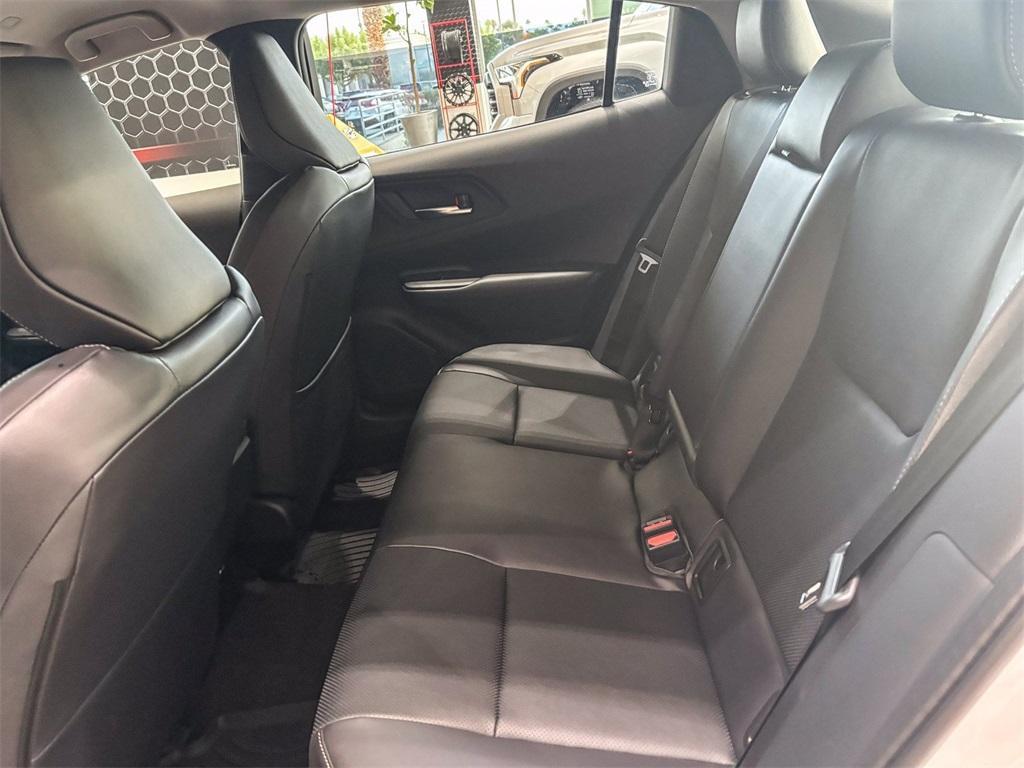 new 2026 Toyota Prius Plug-In Hybrid car, priced at $39,433