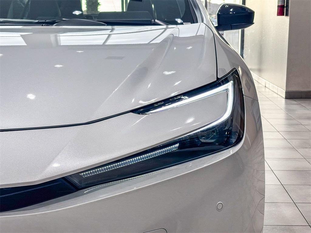new 2026 Toyota Prius Plug-In Hybrid car, priced at $39,433