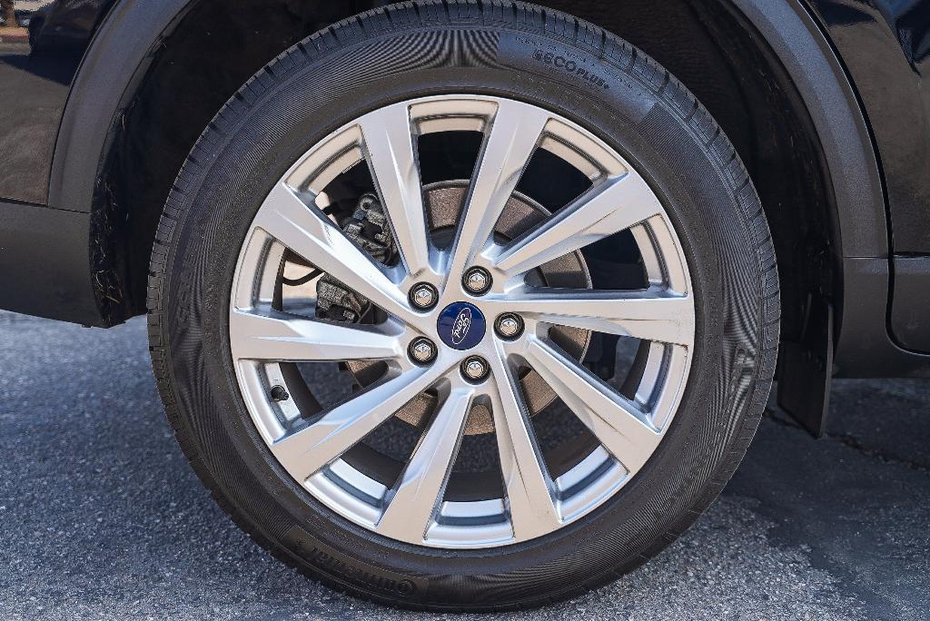 used 2021 Ford Escape car, priced at $17,500