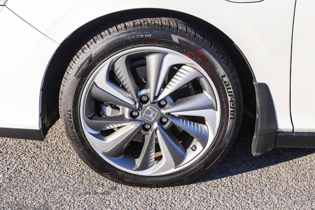 used 2019 Honda Clarity Plug-In Hybrid car, priced at $18,900