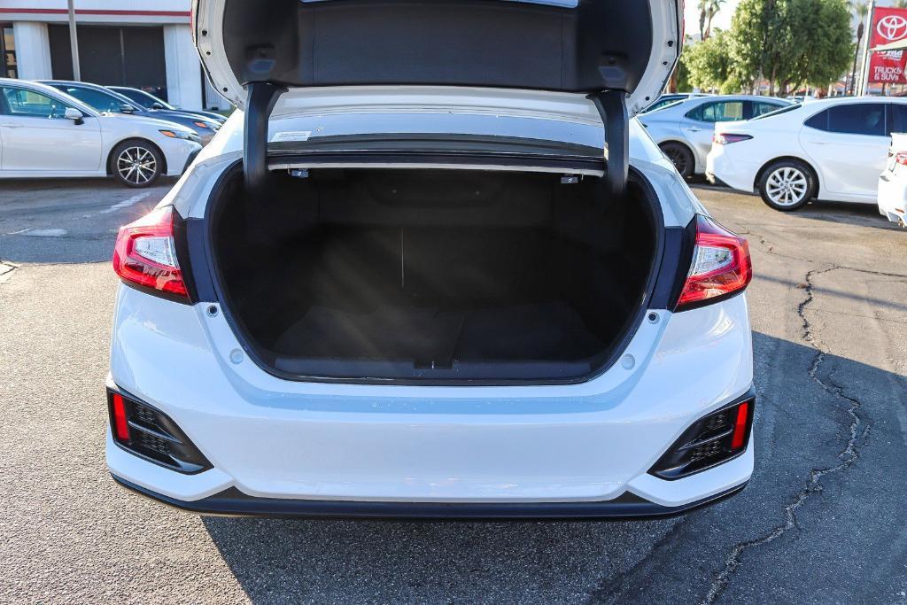 used 2019 Honda Clarity Plug-In Hybrid car, priced at $18,900