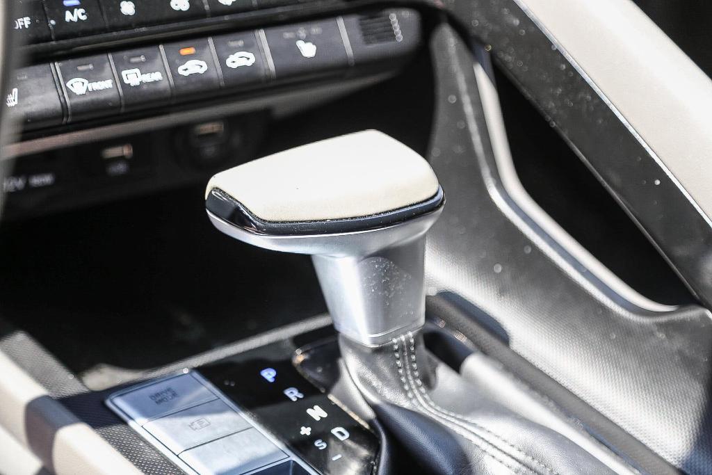 used 2022 Hyundai Elantra car, priced at $18,400
