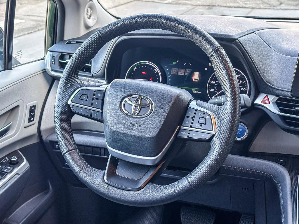 used 2024 Toyota Sienna car, priced at $47,900