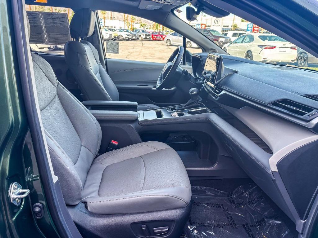 used 2024 Toyota Sienna car, priced at $47,900