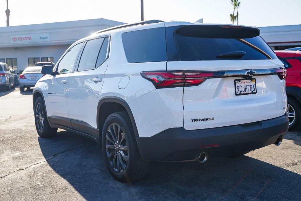 used 2022 Chevrolet Traverse car, priced at $30,500