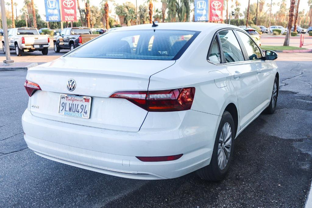 used 2019 Volkswagen Jetta car