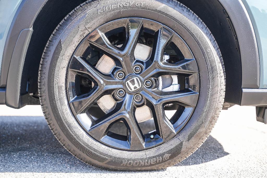 used 2025 Honda HR-V car, priced at $26,900