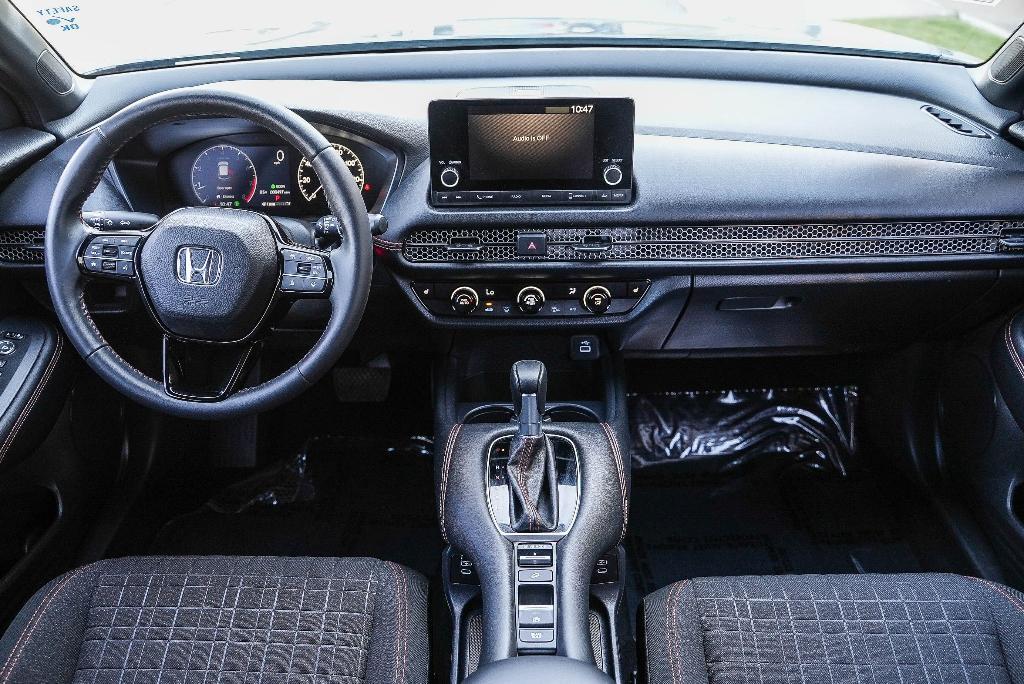 used 2025 Honda HR-V car, priced at $26,900