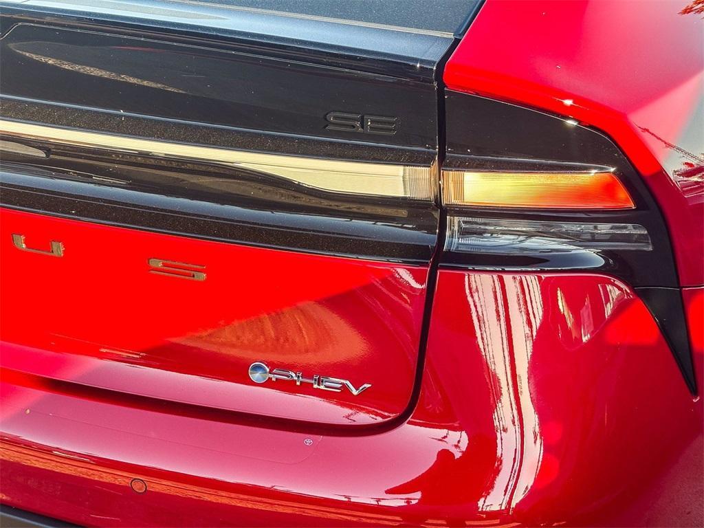 new 2026 Toyota Prius Plug-In Hybrid car, priced at $35,448