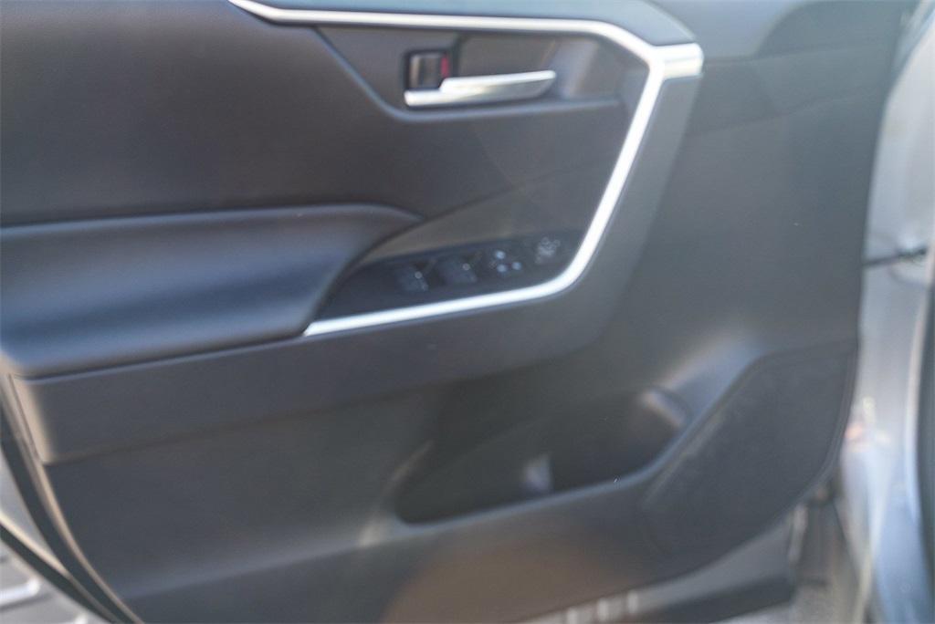 new 2025 Toyota RAV4 car, priced at $35,288