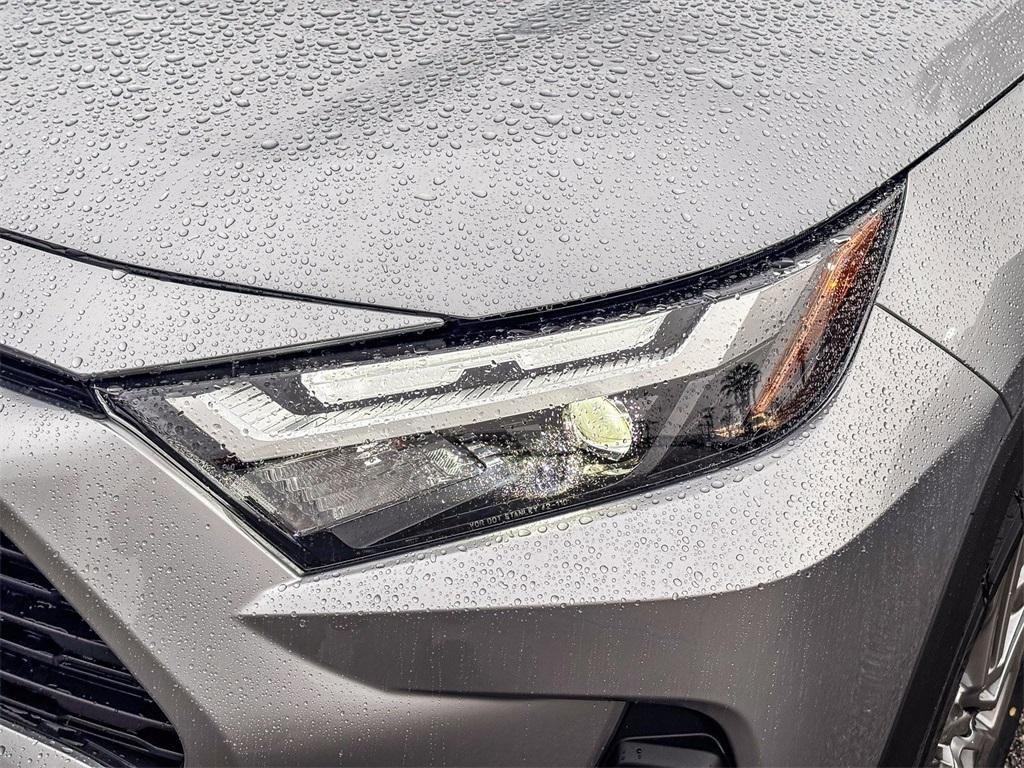 new 2025 Toyota RAV4 car, priced at $39,913