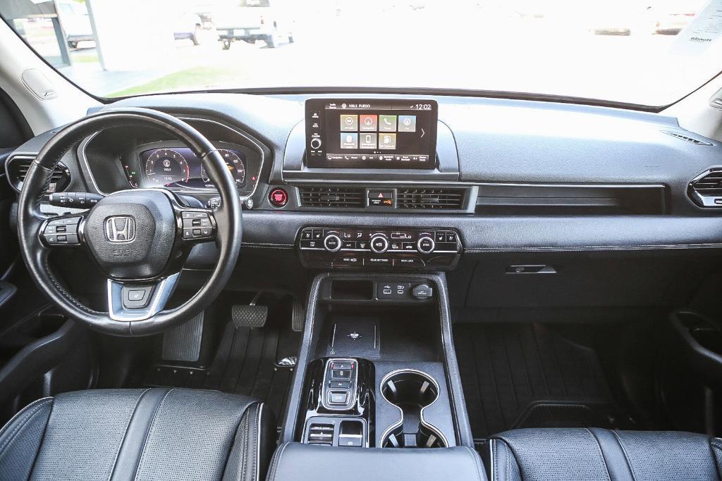 used 2023 Honda Pilot car, priced at $38,500
