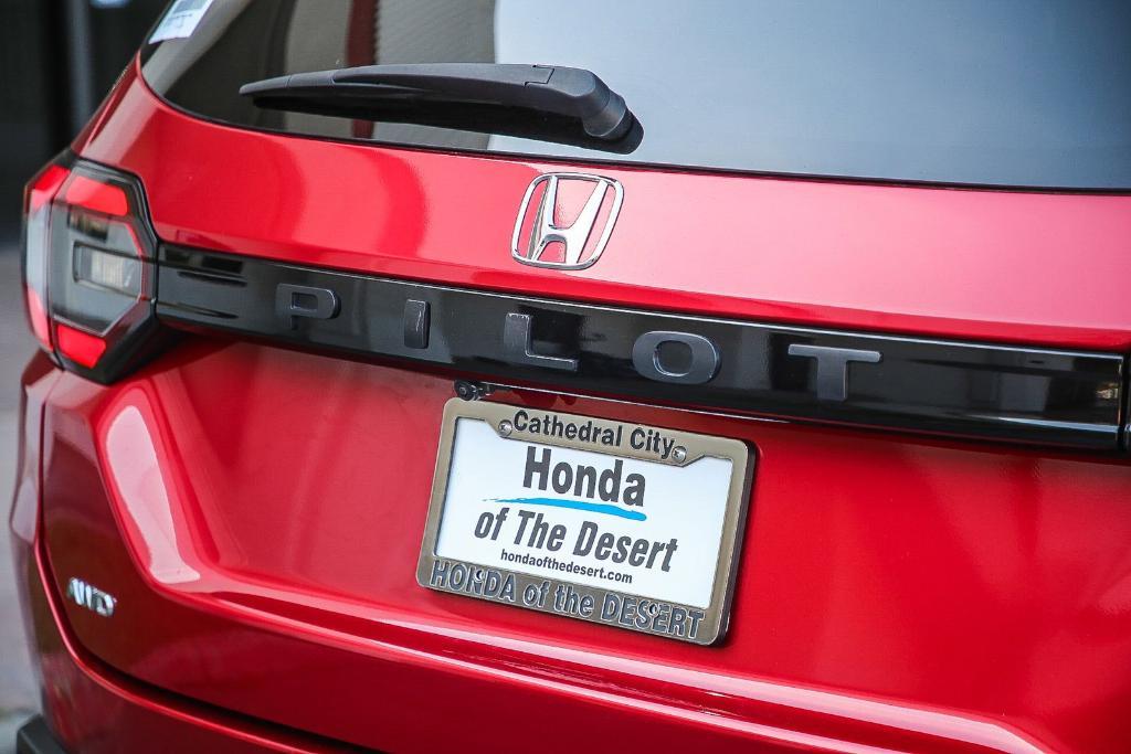 used 2023 Honda Pilot car, priced at $38,500