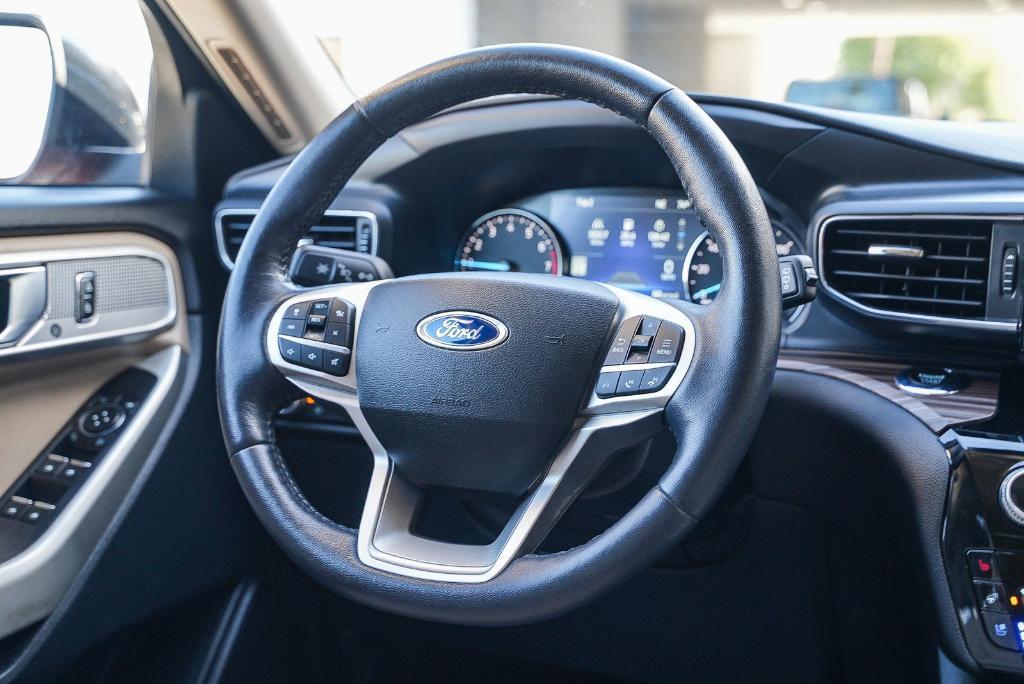 used 2022 Ford Explorer car, priced at $26,900
