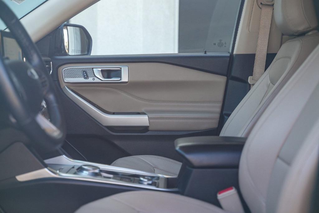 used 2022 Ford Explorer car, priced at $26,900