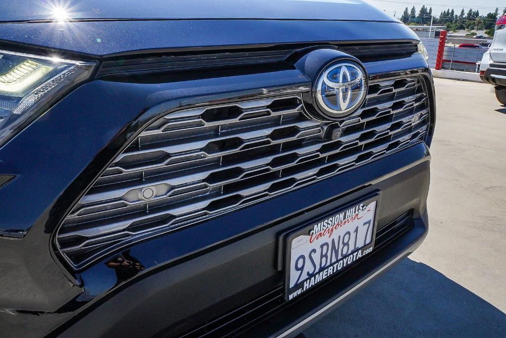 used 2022 Toyota RAV4 Hybrid car, priced at $31,900