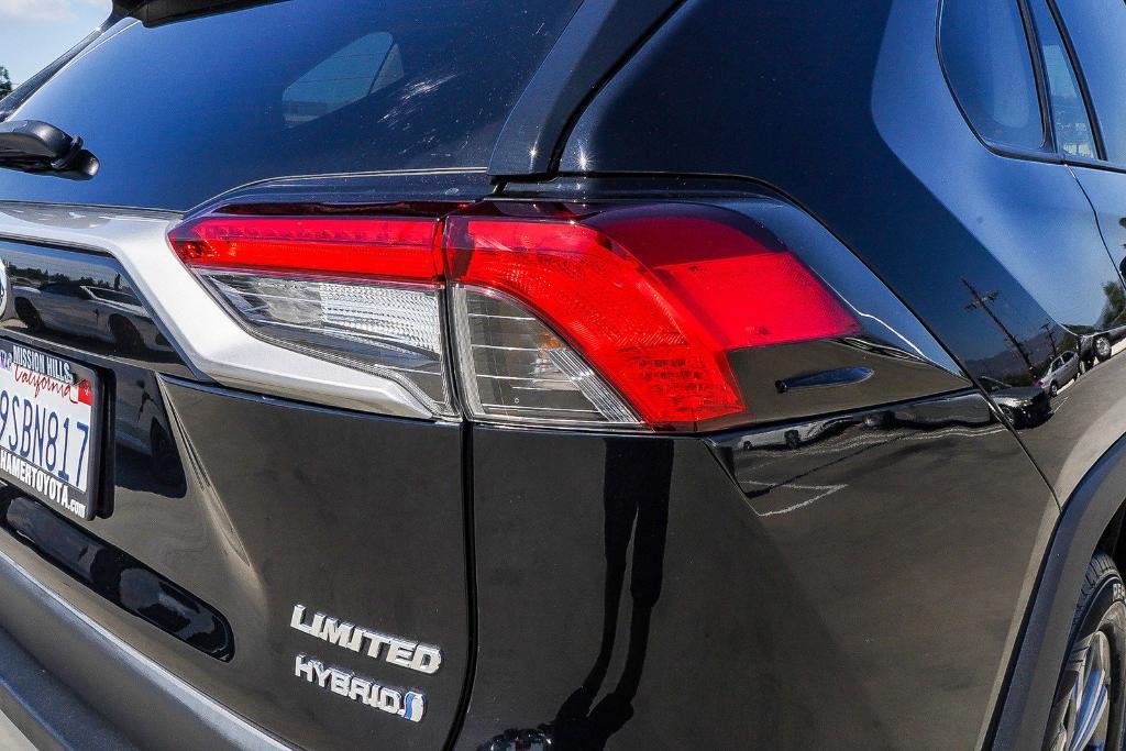 used 2022 Toyota RAV4 Hybrid car, priced at $31,900